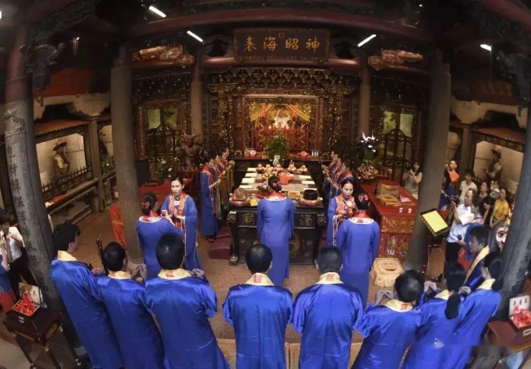 湄洲妈祖诵经图片