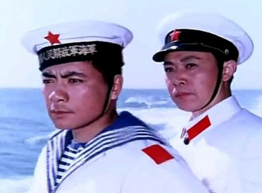 1974年,赵福余就参演了电影《激战无名川》,然后又在王心刚,刘晓庆