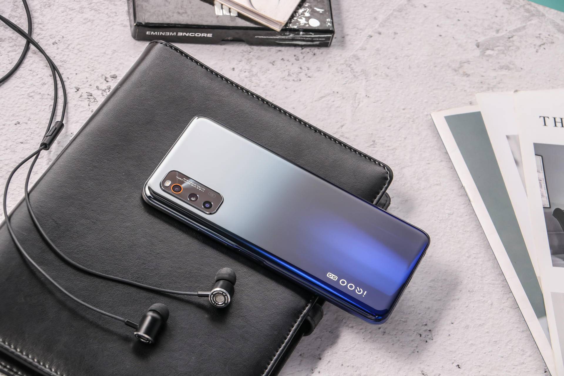 美图赏析表里如一的精致为iqooneo3增添了许多魅力