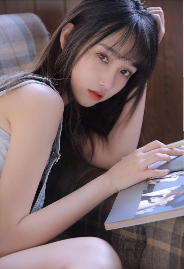 原创日系漫画少女宋昕冉私服像一个洋娃娃网友表示太可爱了