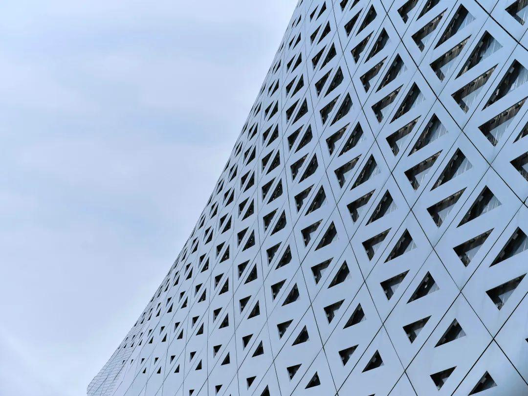 【bcw】参数化表皮设计提升都市能级的运动引擎:宁波奥体中心_建筑