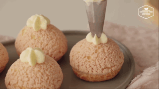 一口酥脆两口爆浆三口果肉爽歪歪这款酥皮甜品太棒了