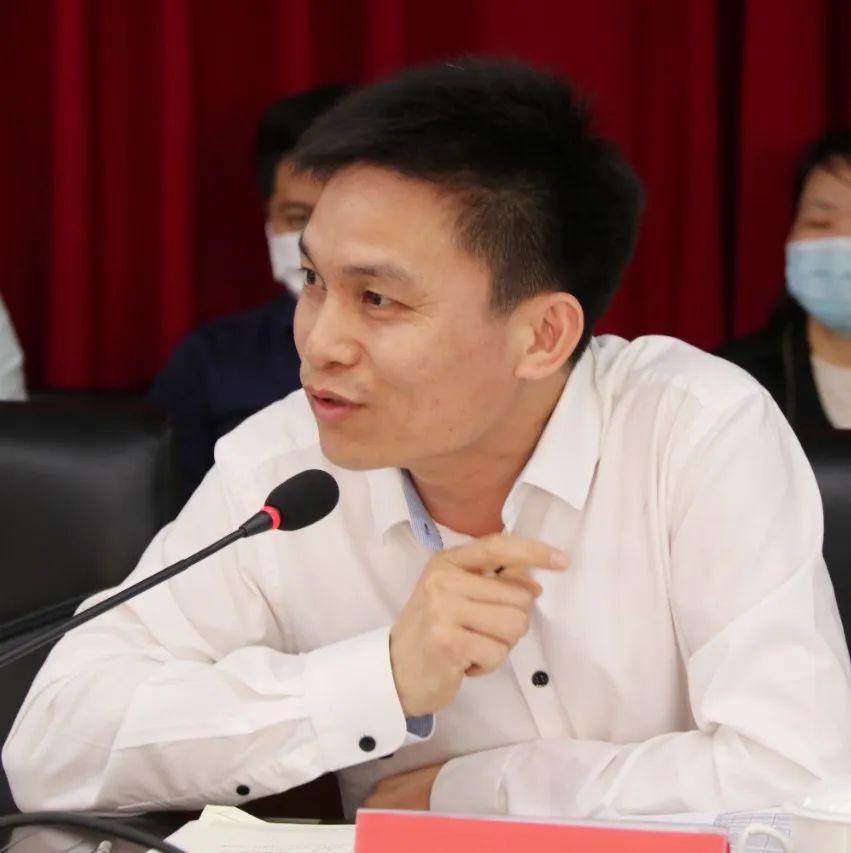 反馈会上,乐清中学,虹桥中学,嘉禾中学汇报了"二模"成绩简况及反思