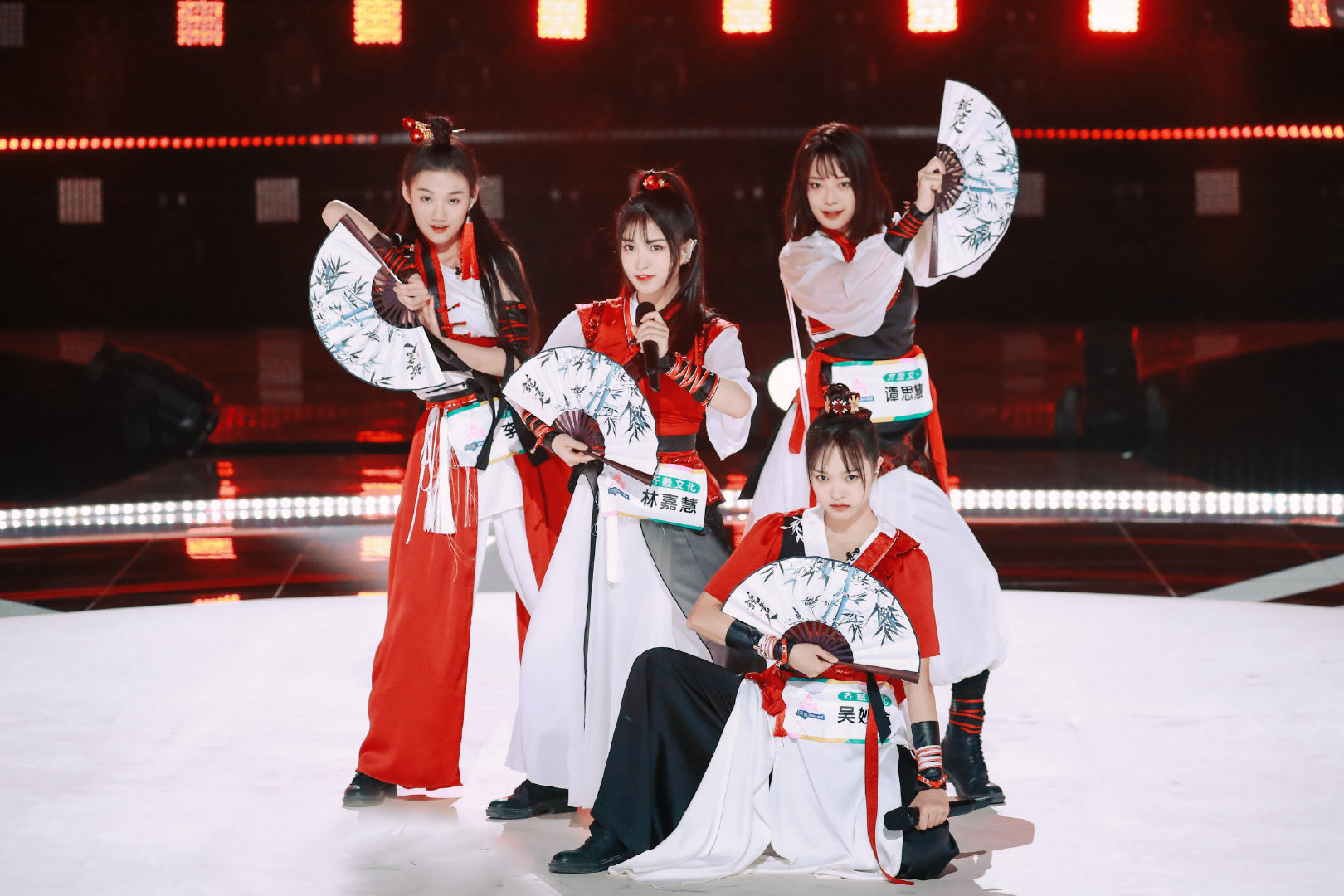 齐鼓文化亮相创造营2020林嘉慧单口相声表现亮眼