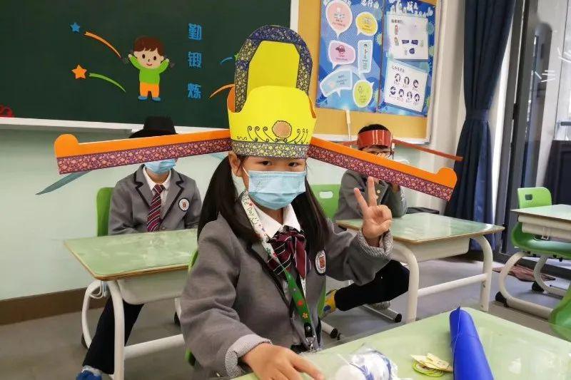 亳州小神兽们开学第一天,爸爸妈妈最真实的反应