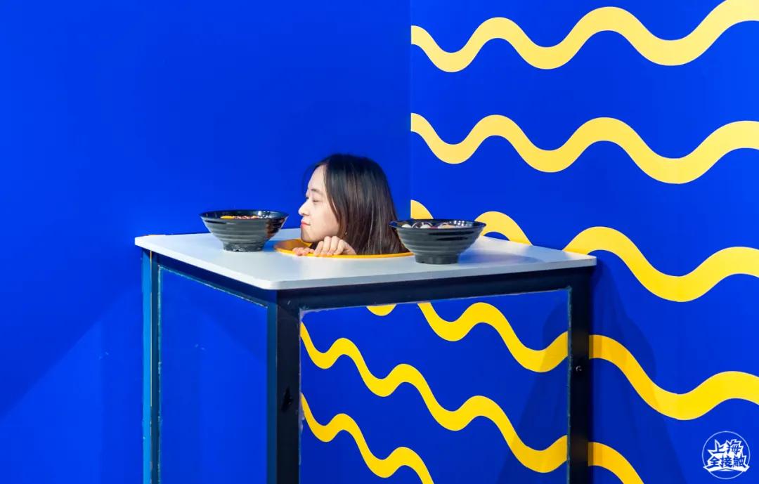 重磅火爆魔都的泡面博物馆30来啦1000包踩到爽