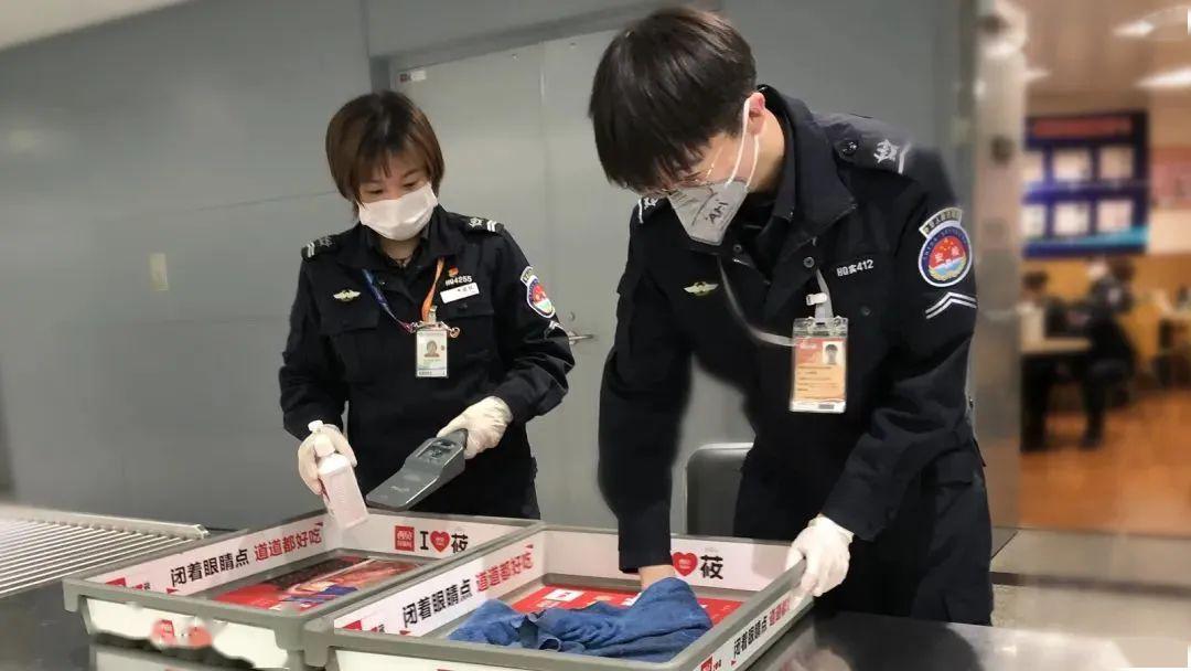 虹桥机场推出3道"加法题",保障旅客通行安全顺畅_安检