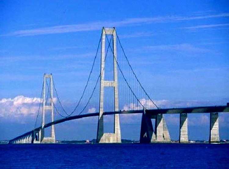 原创瞰17座全球主跨超千米的著名悬索桥