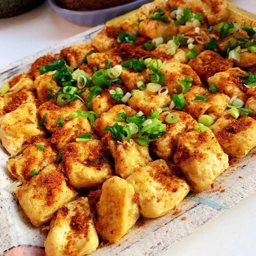 云南燃爆的包浆豆腐外酥里嫩一口爆浆马甲线要守不住了