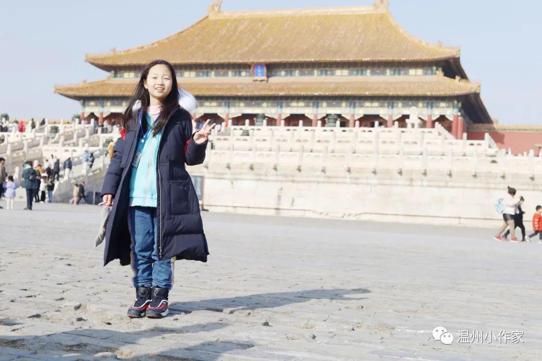 刘怡萱出发去北京no2918