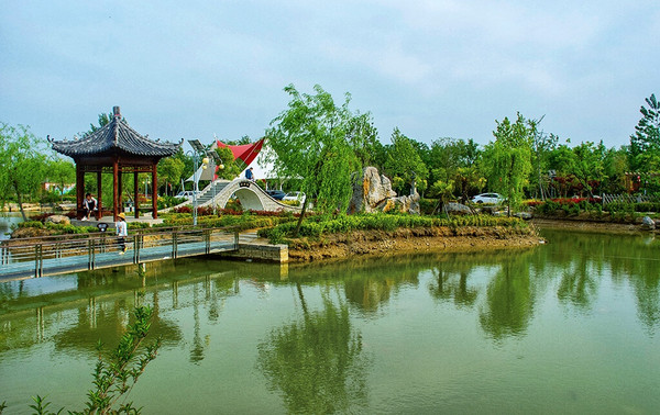 原创在双塘圣泉湖与城南馨园感受新沂带来的心旷神怡