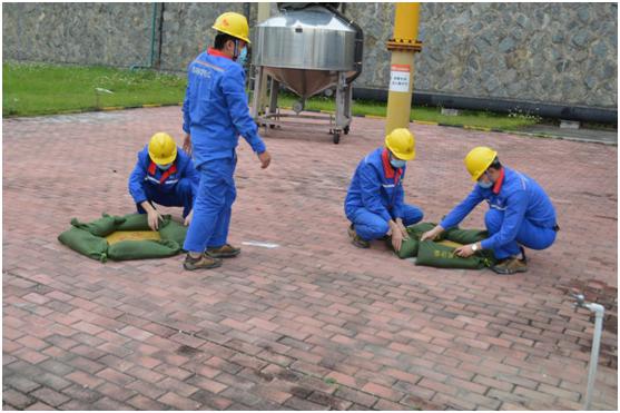 海沧区开展石油化工企业防汛应急演练