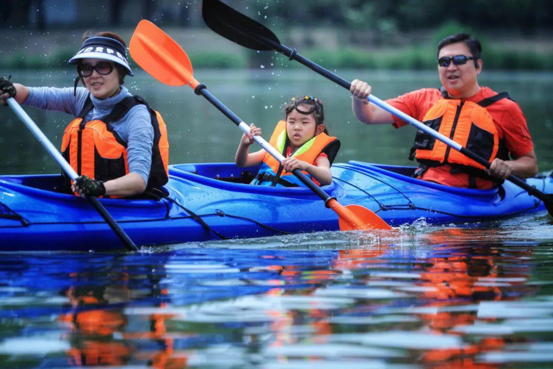 限量发售朝阳公园超值皮划艇月卡来啦玩一次就值回票价