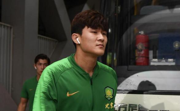 【好波世界】名家热议金玟哉嘲讽!广体连线何辉:球员应该要用合同约束