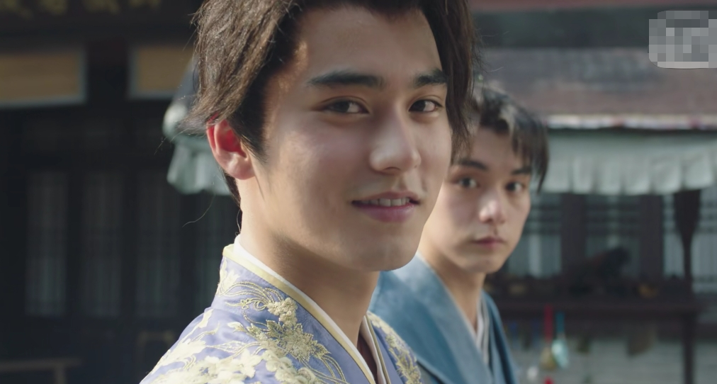 少主且慢行这里有场8年之约的四角恋精彩绝伦