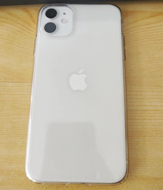 苹果iphone11评测看似平淡却可以安心无忧用2年以上