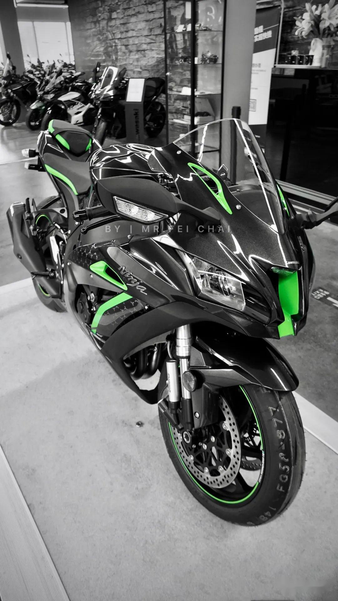 川崎西安我即冠军ninjazx10rse实车品鉴