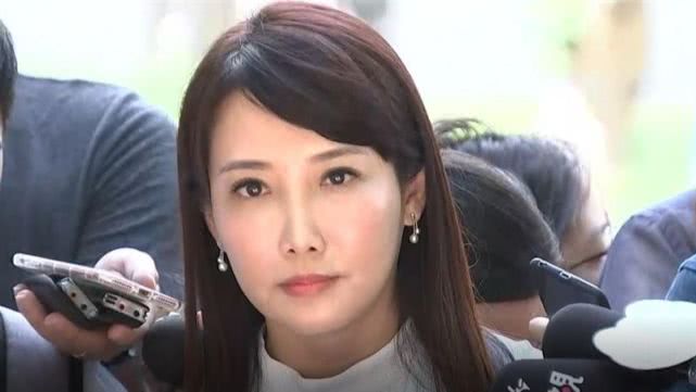 据台媒5月7日报道,台湾美女主播蔡沁瑜在母亲节来临之际上某节目聊到