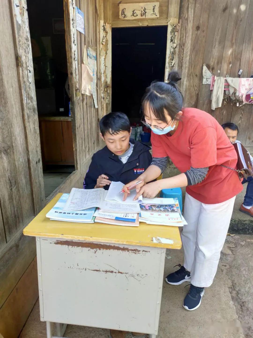 【爱满溪州】麻岔中学,朗溪小学送教上门忙