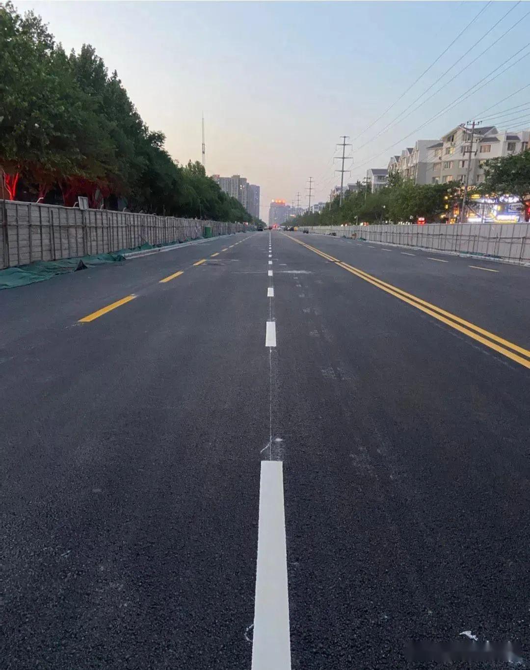 开封人黄河大街北段快车道通车啦