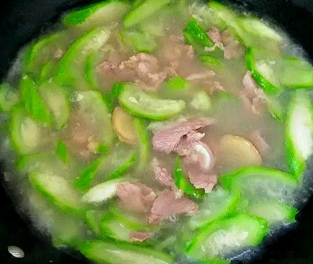 天气一热,我家必做这道汤,消暑降火,汤鲜味美,减肥要多喝_丝瓜