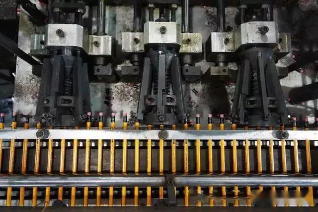 5月16日|探游铅笔工厂:从一棵树到一支笔,笔削diy斑斓世界!