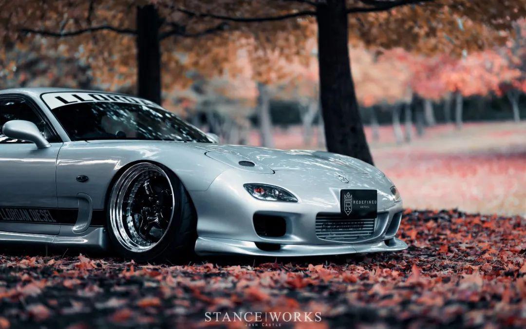 幸运之7看起来文静的马自达rx7尾箱却装着nos氮气加速随时准备起飞