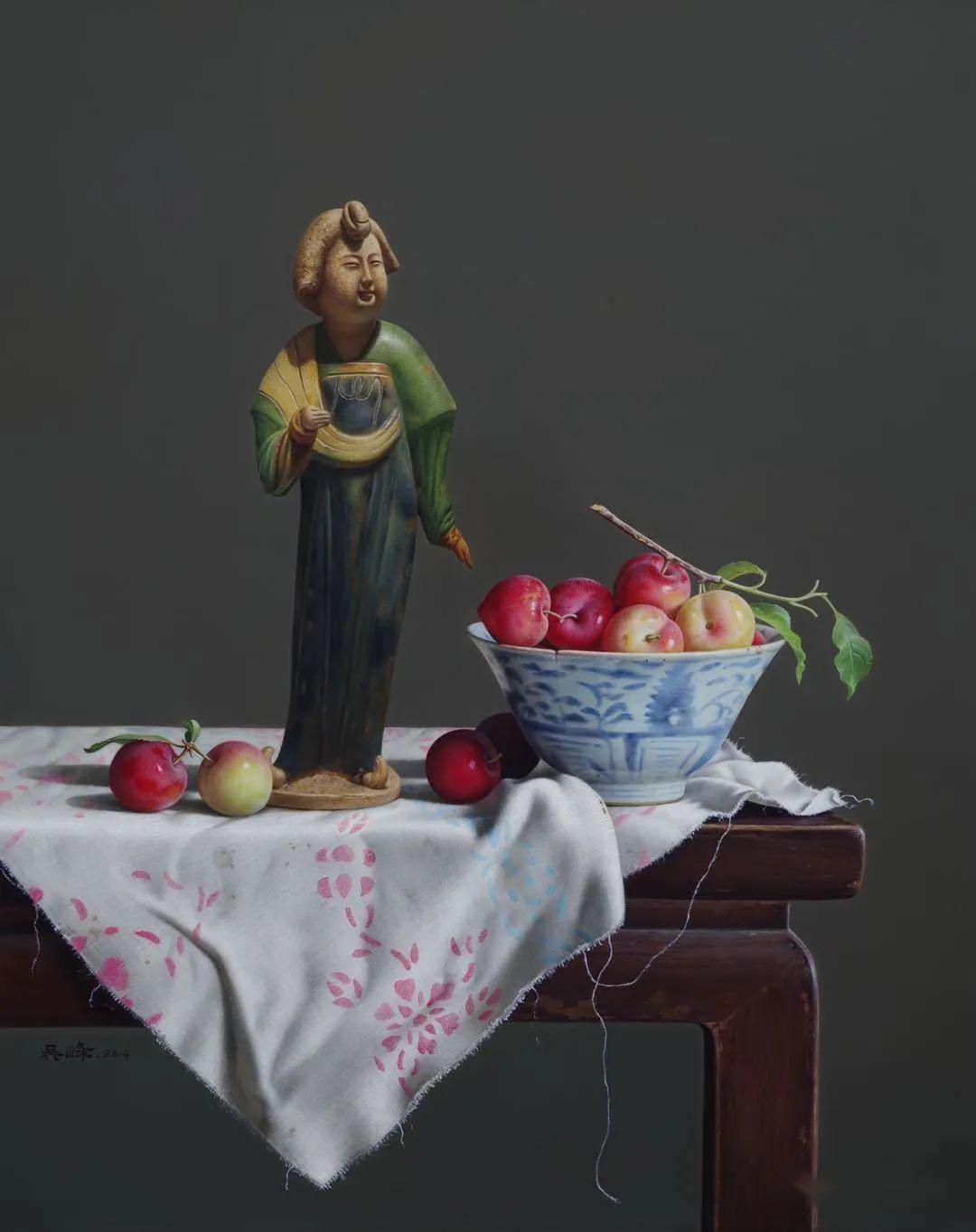 危情日记工作室中的艺术家吴峰