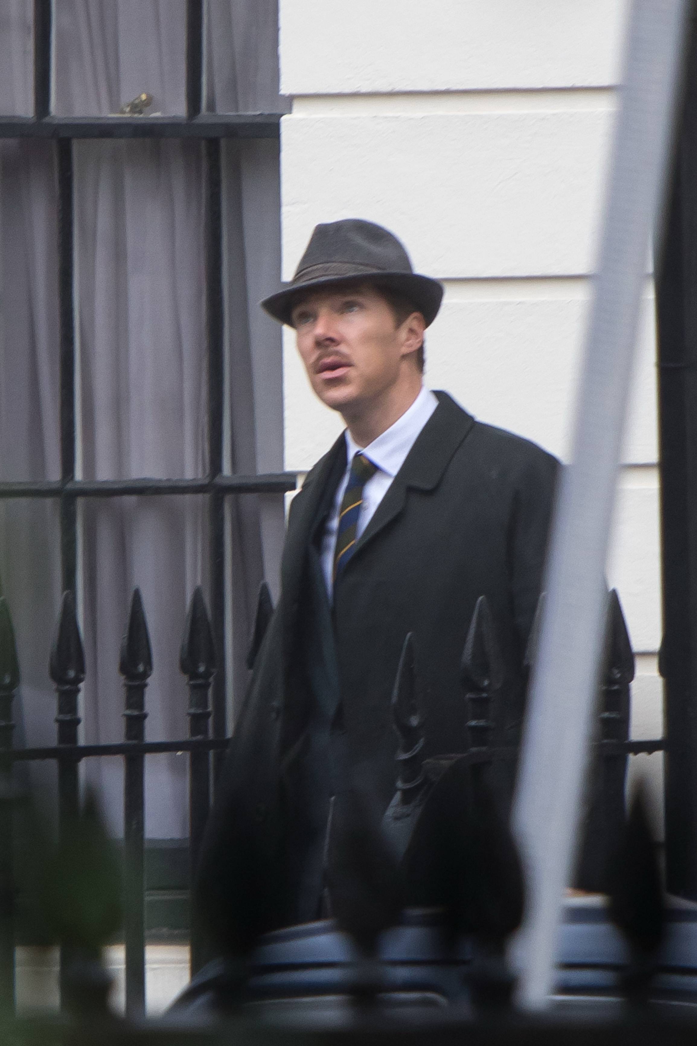 卷福主演谍战传记片铁皮木正式改名为信使北美定档8月28日