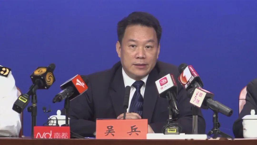 聚焦保证签证有效口岸开设专用通道入境即刻返港无需隔离14天