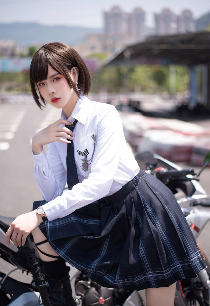 jk日常,隐者格裙机车少女!