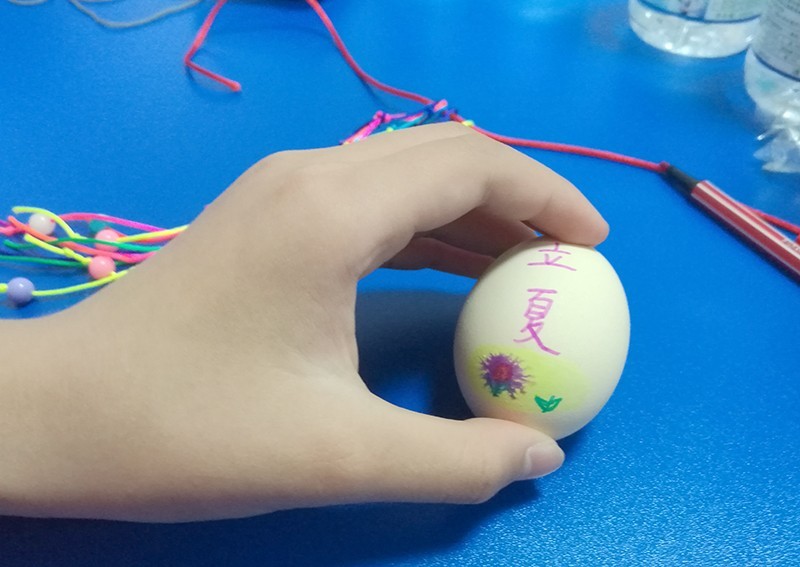 走进立夏节气感受斗蛋乐趣