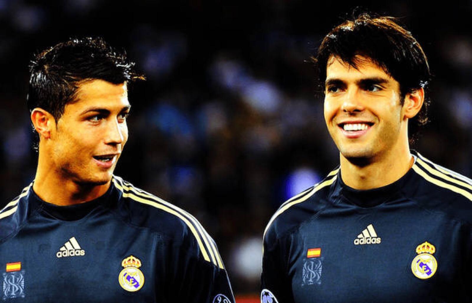 贝利至今后悔"我不该为卡卡颁奖",瓜迪奥拉就此"逃过一劫"