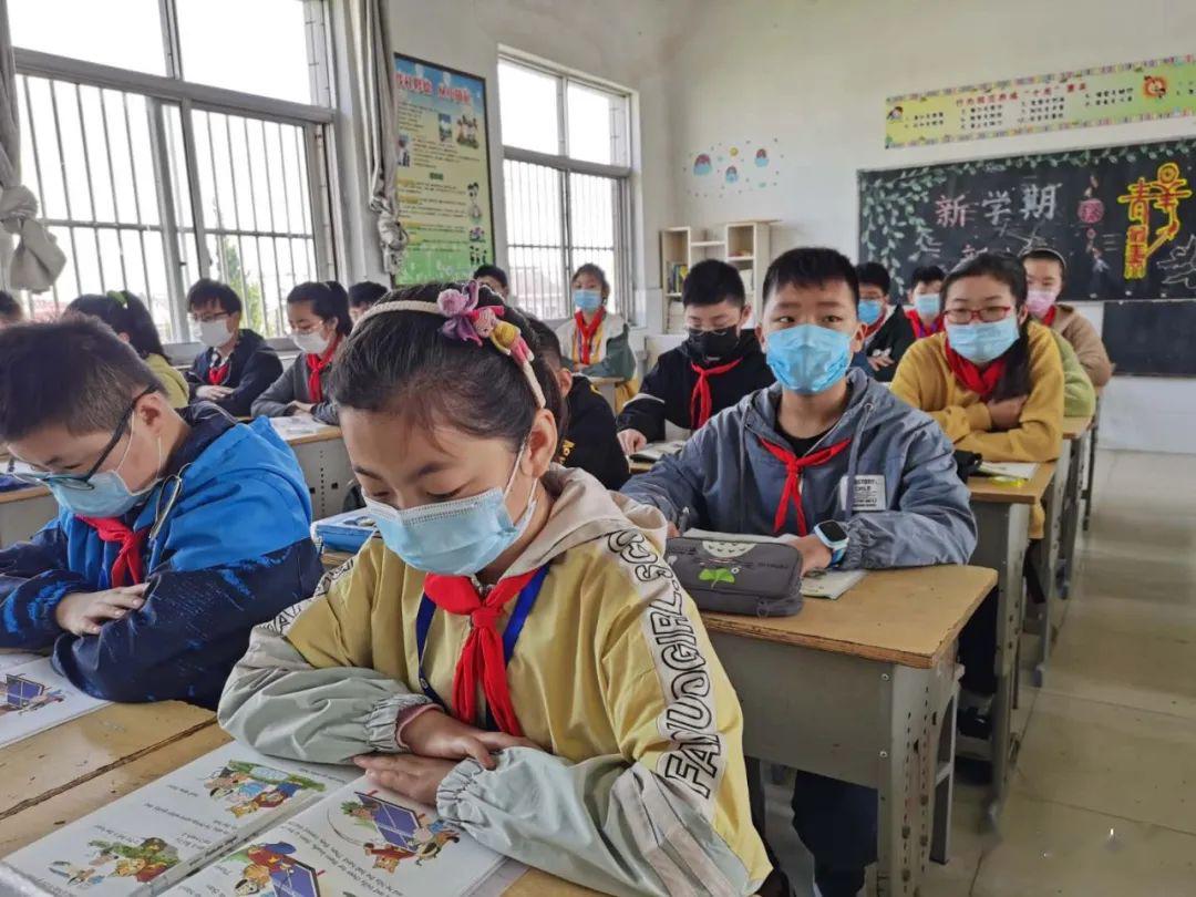 丁沟小学复课第一天工作掠影一丝不苟防疫情有条不紊抓常规