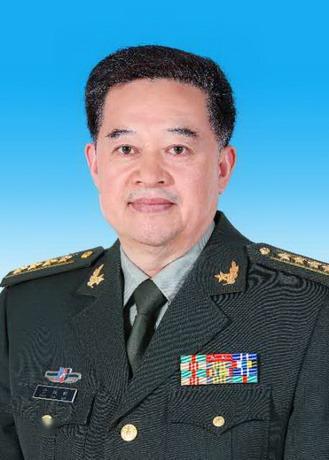 曹瑞林,系解放军报社原总编室主任,高级编辑,享受政府特殊津贴.