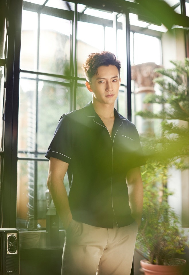 图片来源:微博@杨仕泽杨仕泽在刑侦悬疑网络剧《晨阳》中饰演男一号