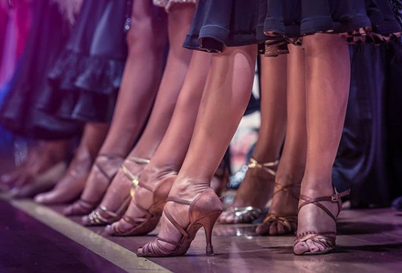 舞欲善其事必先利其器拉丁舞者装备大揭秘