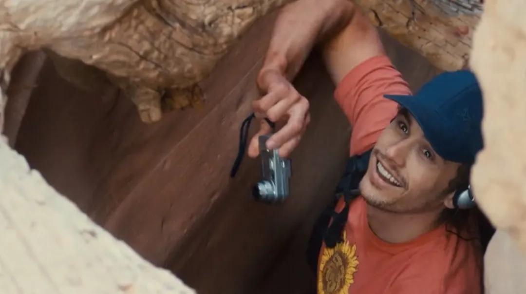 《127小时》:能不快进看完这部电影的,都是狠人!_艾伦