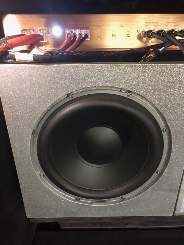 李先生的发烧音响之旅新款奥迪a8改装丹麦丹拿发烧级音响