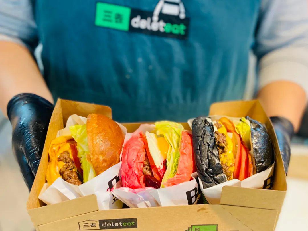 阳光探店朋友圈刷屏的外卖汉堡现在不用预定也能吃到啦