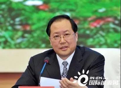 接替寇伟担任国家电网董事长之前,毛伟明曾先后担任过江苏省副省长