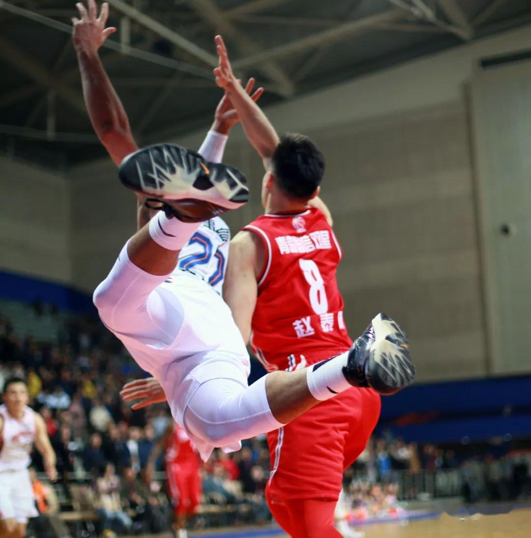 这些不为人知的故事,承载了cba联赛最热血的实干家精神!