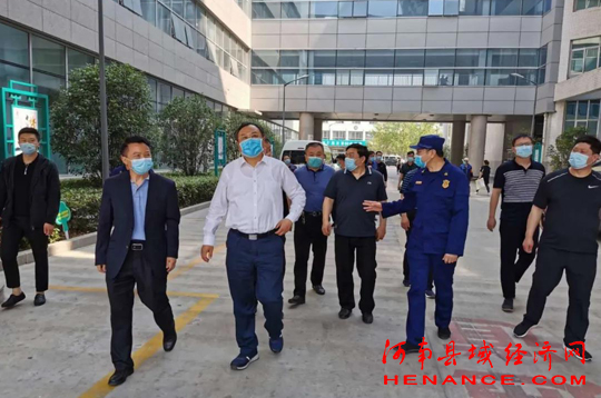 商丘市委常委 常务副市长吴祖明到商丘市第一人民医院督导检查安全