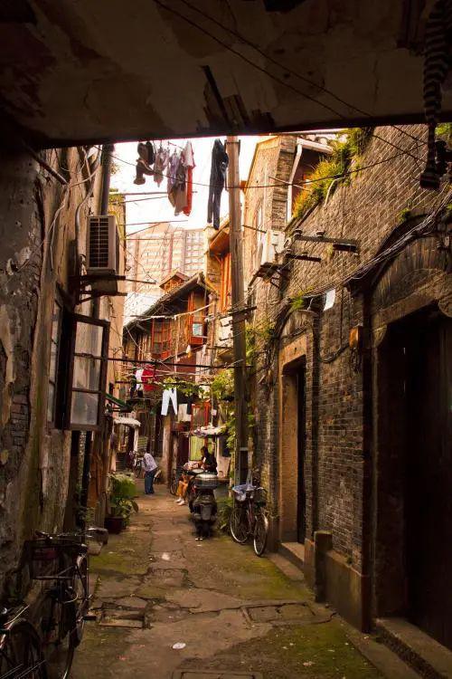 北京的胡同和上海的弄堂就是不一样