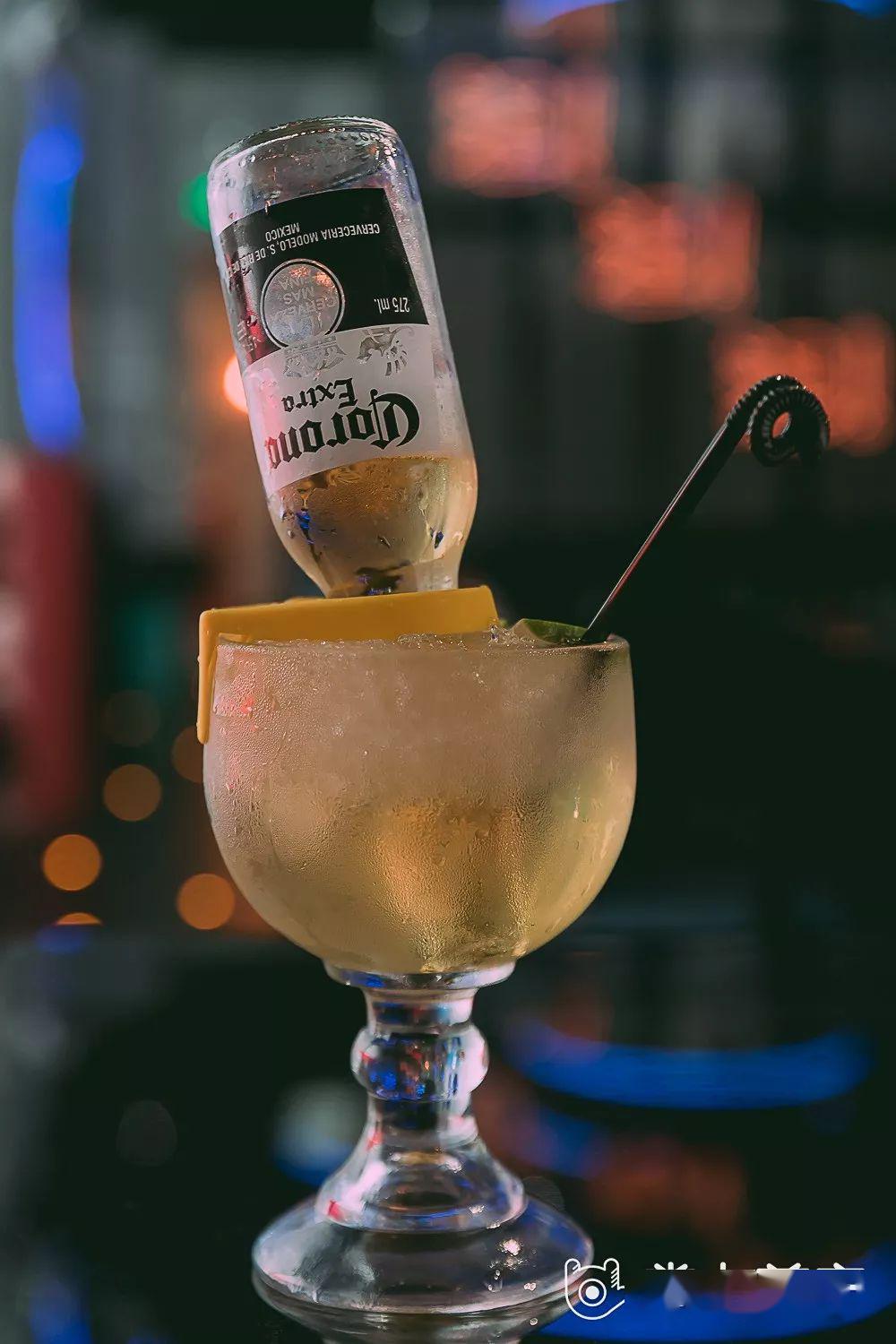 鸡尾酒只要1元这家藏起来的网红小酒馆凌晨2点依旧嗨到爆