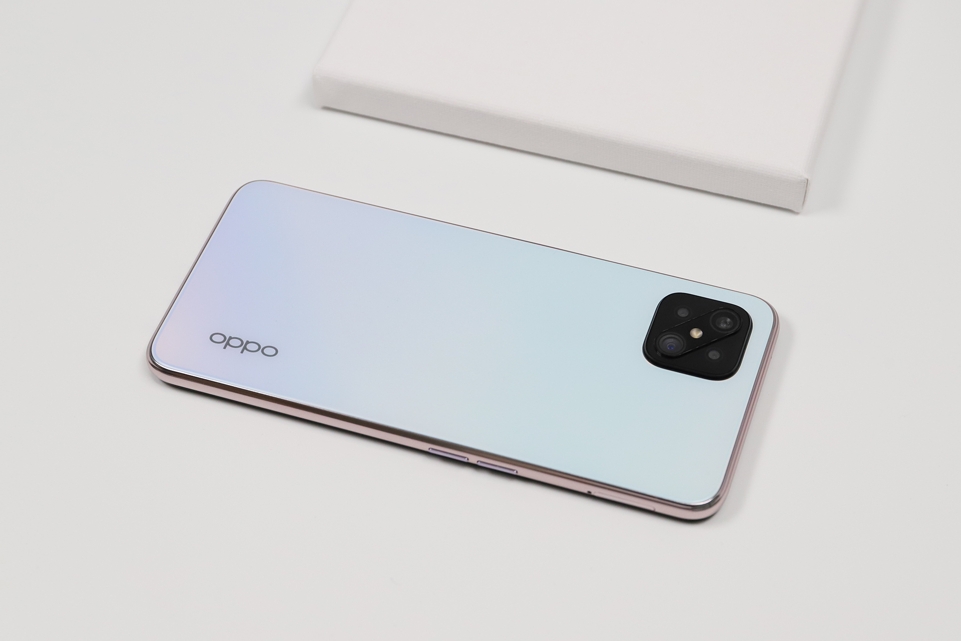 oppo a92s圖賞2.5d弧度機身,縱深空間的別緻之美