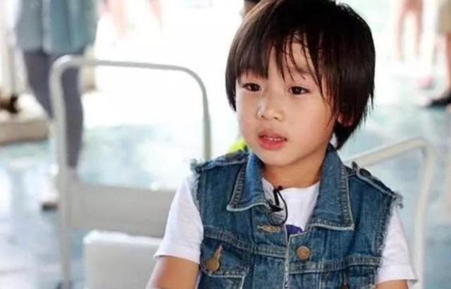 kimi长残了为何林志颖晒照老遮住儿子脸部看近照就懂了