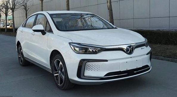 定位紧凑型纯电动汽车体验北汽新能源eu5