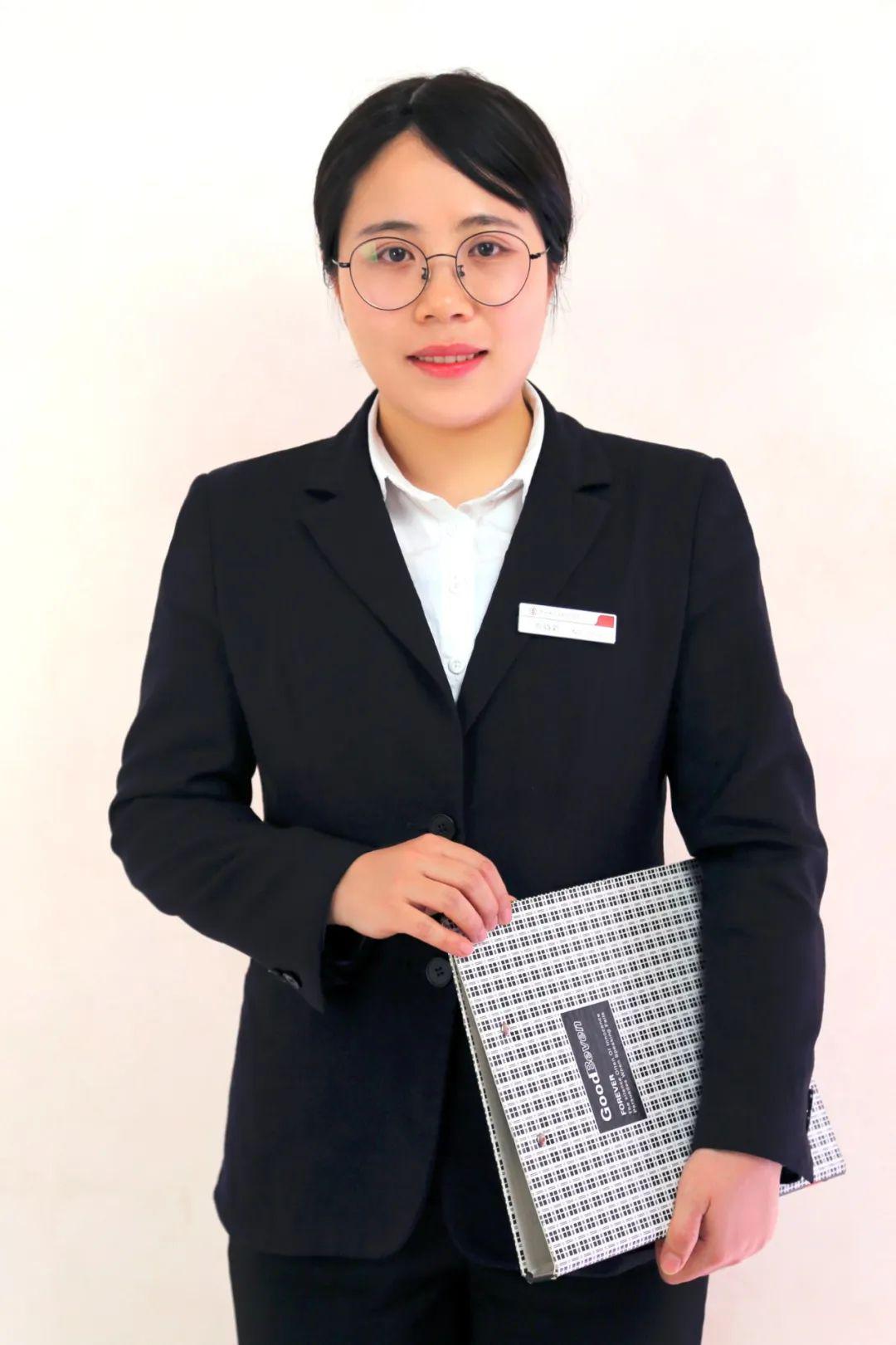 —记麻阳农商银行营业部委派会计向晓莉