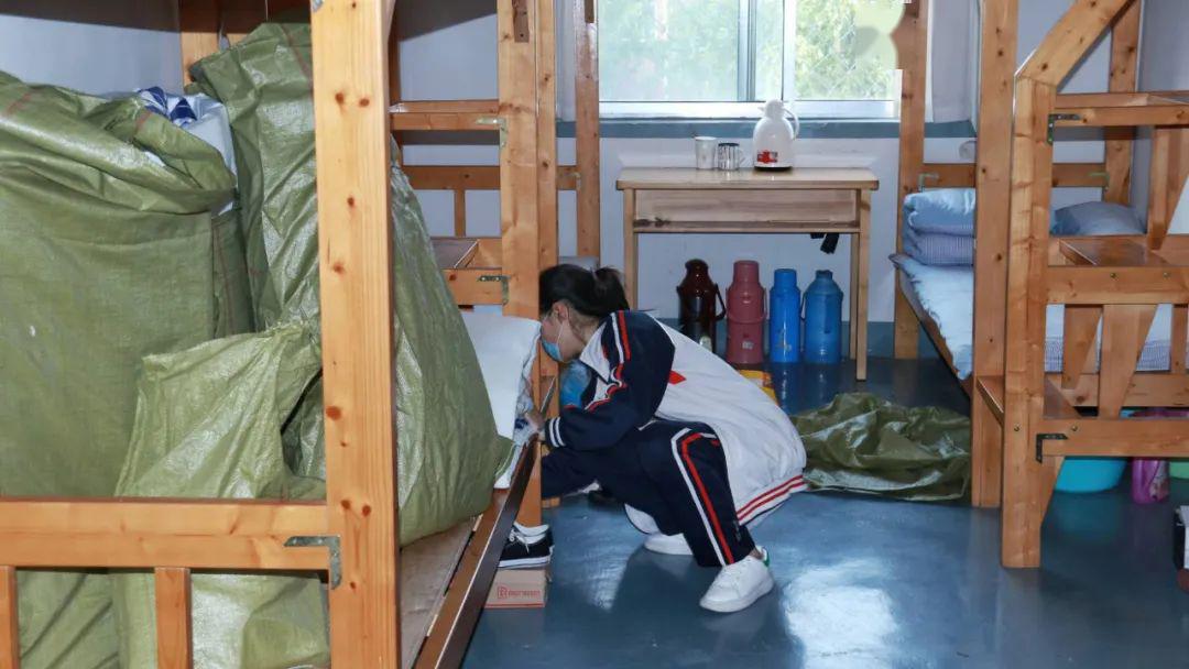 春风十里,不如学校有你潍坊初中毕业年级开学了!